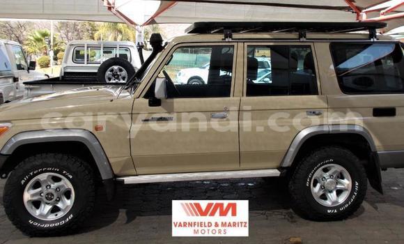 Nunua Ilio tumika Toyota Land Cruiser Nyingine Gari ndani ya Chingola nchini Zambia Nunua Ilio tumika Toyota Land Cruiser Nyingine Gari ndani ya Chingola nchini Zambia