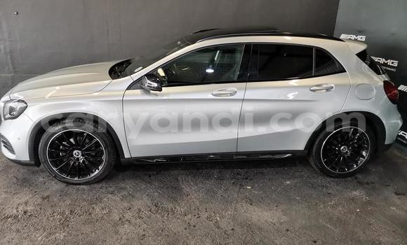 Acheter Occasion Voiture Mercedes‒Benz GLA-klasse AMG Blanc à Choma, Du sud