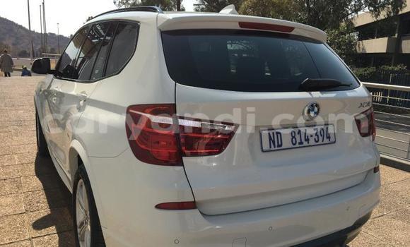 Acheter Occasion Voiture BMW X3 Blanc à Lusaka, Zambie Acheter Occasion Voiture BMW X3 Blanc à Lusaka, Zambie