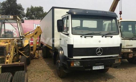 Buy Used Mercedes–Benz 1213 White Truck in Lusaka in Zambia