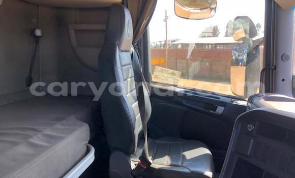 Acheter Occasion Utilitaire Scania R420 Blanc à Lusaka, Zambie Acheter Occasion Utilitaire Scania R420 Blanc à Lusaka, Zambie