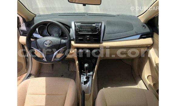 Nunua Imported Toyota Yaris Nyeupe Gari ndani ya Import - Dubai nchini Zambia Nunua Imported Toyota Yaris Nyeupe Gari ndani ya Import - Dubai nchini Zambia