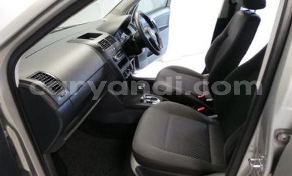 Nunua Ilio tumika Volkswagen Polo Fedha Gari ndani ya Livingstone nchini Zambia Nunua Ilio tumika Volkswagen Polo Fedha Gari ndani ya Livingstone nchini Zambia