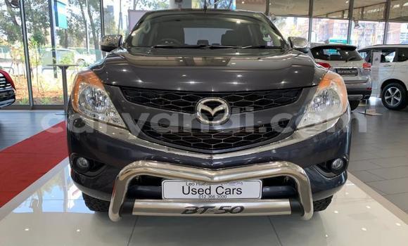 Acheter Occasion Voiture Mazda BT-50 Gris à Livingstone, Zambie Acheter Occasion Voiture Mazda BT-50 Gris à Livingstone, Zambie