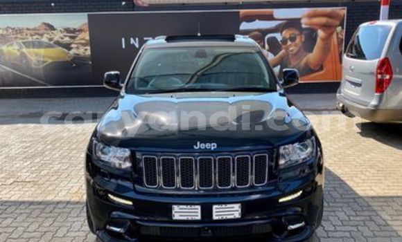 Acheter Occasion Voiture Jeep Grand Cherokee SRT8 Noir à Livingstone, Zambie Acheter Occasion Voiture Jeep Grand Cherokee SRT8 Noir à Livingstone, Zambie