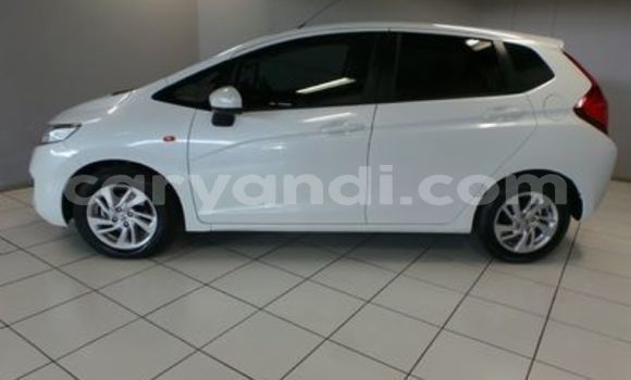 Tenga Tsaru Honda FIT Chena Mota in Chipata in Zambia Tenga Tsaru Honda FIT Chena Mota in Chipata in Zambia