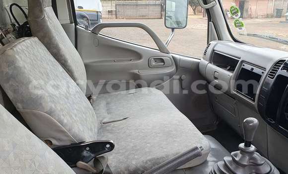 Buy Used Hino 300 Series White Truck in Lusaka in Zambia Buy Used Hino 300 Series White Truck in Lusaka in Zambia