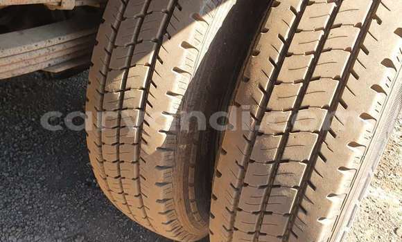 Buy Used Hino 300 Series White Truck in Lusaka in Zambia Buy Used Hino 300 Series White Truck in Lusaka in Zambia