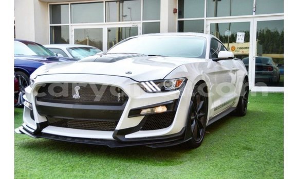 Buy Import Ford Mustang White Car in Import - Dubai in Zambia
