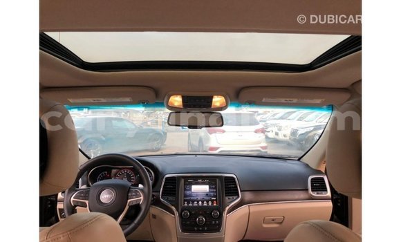 Tenga Imported Jeep Grand Cherokee Nhema Mota in Import - Dubai in Zambia Tenga Imported Jeep Grand Cherokee Nhema Mota in Import - Dubai in Zambia