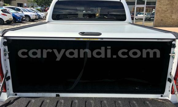 Buy Used Toyota Hilux White Car in Chipata in Zambia Buy Used Toyota Hilux White Car in Chipata in Zambia