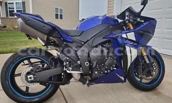 Buy Used Yamaha R1 Blue Bike in Chipata in Zambia
