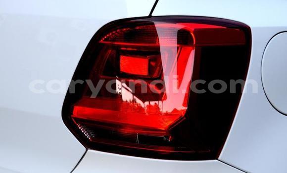Acheter Occasion Voiture Volkswagen Polo Blanc à Lusaka, Zambie Acheter Occasion Voiture Volkswagen Polo Blanc à Lusaka, Zambie