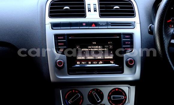 Acheter Occasion Voiture Volkswagen Polo Blanc à Lusaka, Zambie Acheter Occasion Voiture Volkswagen Polo Blanc à Lusaka, Zambie