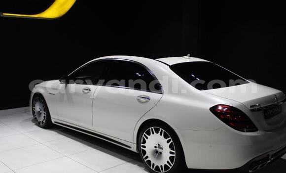 Acheter Occasion Voiture Mercedes‒Benz S–Class Blanc à Lusaka, Zambie Acheter Occasion Voiture Mercedes‒Benz S–Class Blanc à Lusaka, Zambie