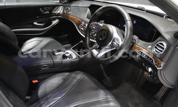 Acheter Occasion Voiture Mercedes‒Benz S–Class Blanc à Lusaka, Zambie Acheter Occasion Voiture Mercedes‒Benz S–Class Blanc à Lusaka, Zambie