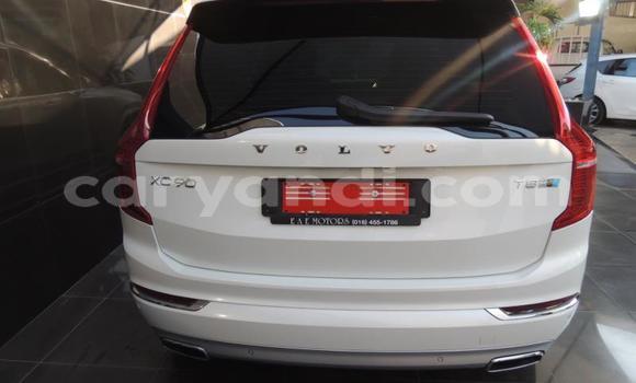 Acheter Occasion Voiture Volvo XC90 Blanc à Lusaka, Zambie Acheter Occasion Voiture Volvo XC90 Blanc à Lusaka, Zambie