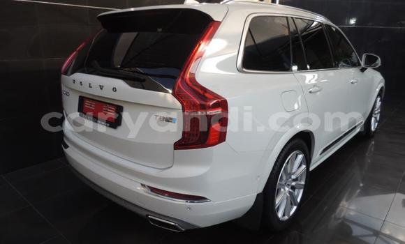 Acheter Occasion Voiture Volvo XC90 Blanc à Lusaka, Zambie Acheter Occasion Voiture Volvo XC90 Blanc à Lusaka, Zambie