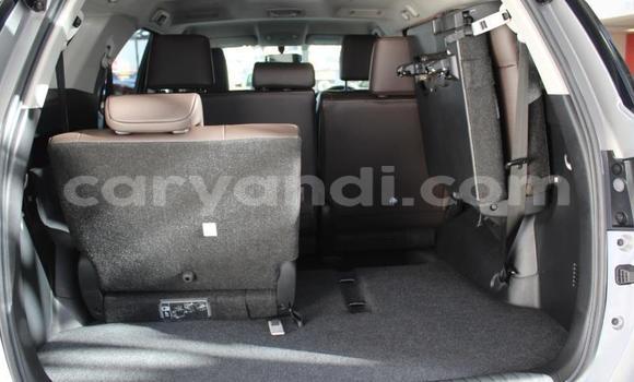 Acheter Neuf Voiture Toyota Fortuner Gris à Lusaka, Zambie Acheter Neuf Voiture Toyota Fortuner Gris à Lusaka, Zambie