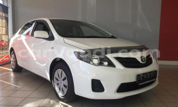 Acheter Occasion Voiture Toyota Corolla II Blanc à Lusaka, Zambie Acheter Occasion Voiture Toyota Corolla II Blanc à Lusaka, Zambie