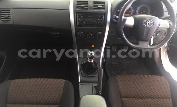 Acheter Occasion Voiture Toyota Corolla II Blanc à Lusaka, Zambie Acheter Occasion Voiture Toyota Corolla II Blanc à Lusaka, Zambie