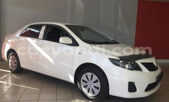 Acheter Occasion Voiture Toyota Corolla II Blanc à Lusaka, Zambie Acheter Occasion Voiture Toyota Corolla II Blanc à Lusaka, Zambie