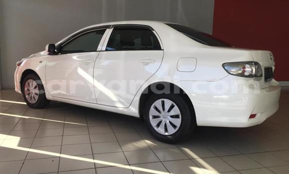 Acheter Occasion Voiture Toyota Corolla II Blanc à Lusaka, Zambie Acheter Occasion Voiture Toyota Corolla II Blanc à Lusaka, Zambie
