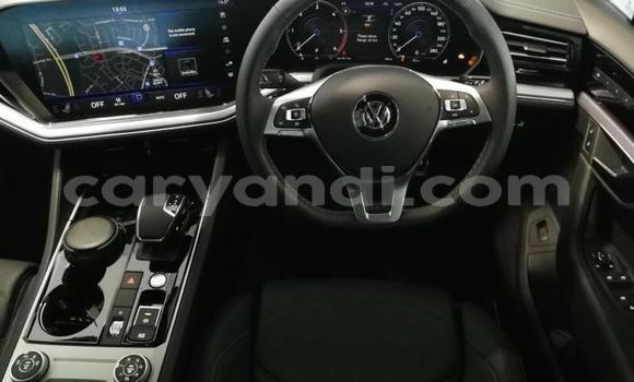 Acheter Neuf Voiture Volkswagen Touareg Blanc à Lusaka, Zambie Acheter Neuf Voiture Volkswagen Touareg Blanc à Lusaka, Zambie