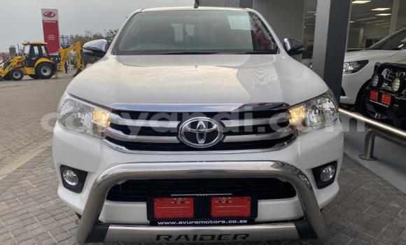 Buy Used Toyota Hilux White Car in Lusaka in Zambia Buy Used Toyota Hilux White Car in Lusaka in Zambia