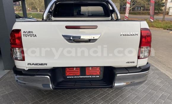 Buy Used Toyota Hilux White Car in Lusaka in Zambia Buy Used Toyota Hilux White Car in Lusaka in Zambia