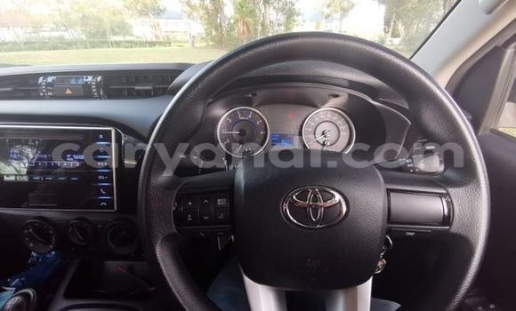 Buy Used Toyota Hilux White Car in Lusaka in Zambia Buy Used Toyota Hilux White Car in Lusaka in Zambia