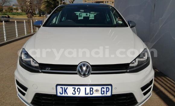 Buy Used Volkswagen Golf R White Car in Lusaka in Zambia Buy Used Volkswagen Golf R White Car in Lusaka in Zambia