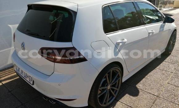 Buy Used Volkswagen Golf R White Car in Lusaka in Zambia Buy Used Volkswagen Golf R White Car in Lusaka in Zambia