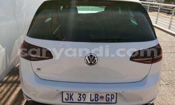Buy Used Volkswagen Golf R White Car in Lusaka in Zambia Buy Used Volkswagen Golf R White Car in Lusaka in Zambia