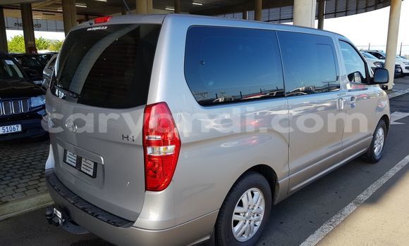 Buy Used Hyundai H1 Silver Car in Chingola in Zambia Buy Used Hyundai H1 Silver Car in Chingola in Zambia