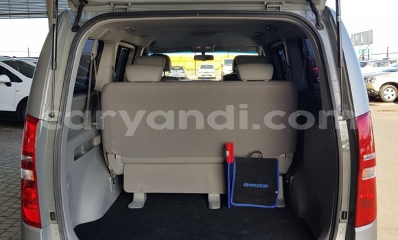 Buy Used Hyundai H1 Silver Car in Chingola in Zambia Buy Used Hyundai H1 Silver Car in Chingola in Zambia