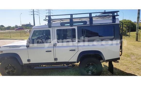 Tenga Tsaru Land Rover Defender Chena Mota in Lusaka in Zambia Tenga Tsaru Land Rover Defender Chena Mota in Lusaka in Zambia