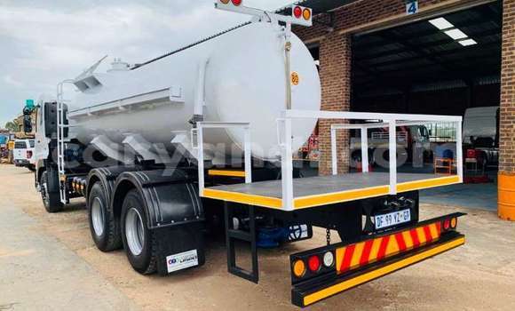 Tenga Tsaru Nissan UD Chena Rori in Lusaka in Zambia Tenga Tsaru Nissan UD Chena Rori in Lusaka in Zambia