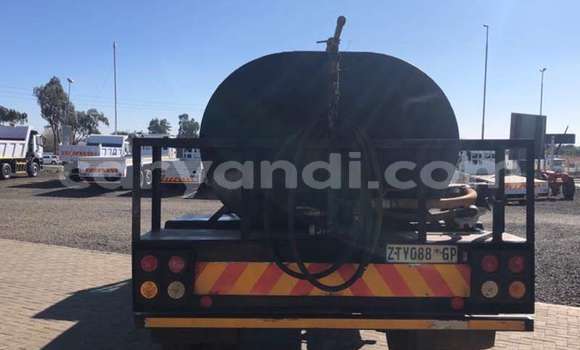 Tenga Tsaru Nissan UD Chena Rori in Lusaka in Zambia Tenga Tsaru Nissan UD Chena Rori in Lusaka in Zambia