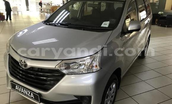 Acheter Occasion Voiture Toyota Avanza Blanc à Lusaka, Zambie Acheter Occasion Voiture Toyota Avanza Blanc à Lusaka, Zambie
