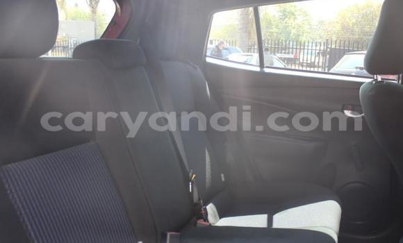 Nunua Ilio tumika Toyota Yaris Nyekundu Gari ndani ya Lusaka nchini Zambia Nunua Ilio tumika Toyota Yaris Nyekundu Gari ndani ya Lusaka nchini Zambia