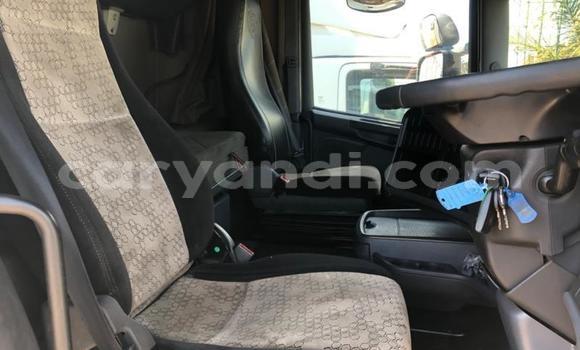 Acheter Occasion Utilitaire Scania R420 Blanc à Livingstone, Zambie Acheter Occasion Utilitaire Scania R420 Blanc à Livingstone, Zambie