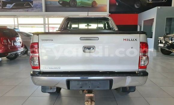 Buy Used Toyota Hilux Silver Car in Ndola in Zambia Buy Used Toyota Hilux Silver Car in Ndola in Zambia