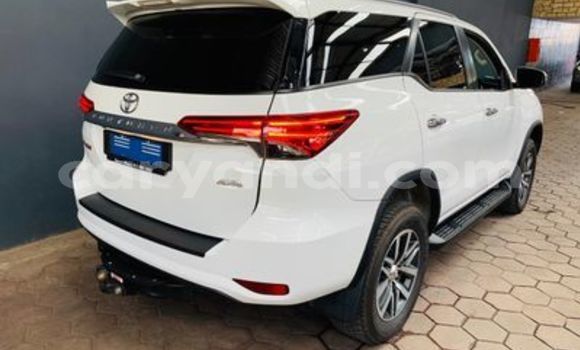 Buy Used Toyota Fortuner White Car in Ndola in Zambia Buy Used Toyota Fortuner White Car in Ndola in Zambia