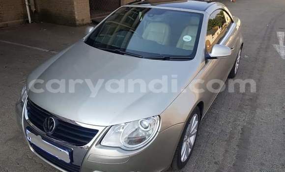 Buy Used Volkswagen Eos Silver Car in Kitwe in Zambia