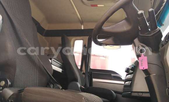 Acheter Occasion Utilitaire Man TGX Blanc à Lusaka, Zambie Acheter Occasion Utilitaire Man TGX Blanc à Lusaka, Zambie