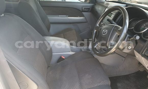 Acheter Occasion Voiture Mazda BT-50 Blanc à Livingstone, Zambie Acheter Occasion Voiture Mazda BT-50 Blanc à Livingstone, Zambie