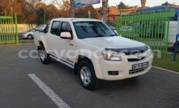 Tenga Tsaru Mazda BT-50 Chena Mota in Chipata in Zambia
