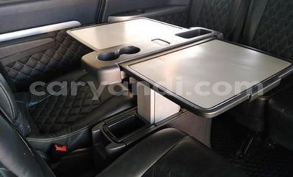 Buy Used Mercedes‒Benz Viano Silver Car in Chingola in Zambia Buy Used Mercedes‒Benz Viano Silver Car in Chingola in Zambia