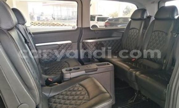 Buy Used Mercedes‒Benz Viano Silver Car in Chingola in Zambia Buy Used Mercedes‒Benz Viano Silver Car in Chingola in Zambia